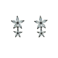 Load image into Gallery viewer, Star Jasmine Silver Earrings
